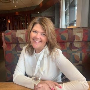 Meet your Posher, Shelby